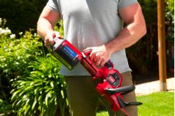 Toro 60V MAX battery hedge trimmer