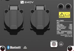 Honda EU32i Generator with the Honda Smartphone app